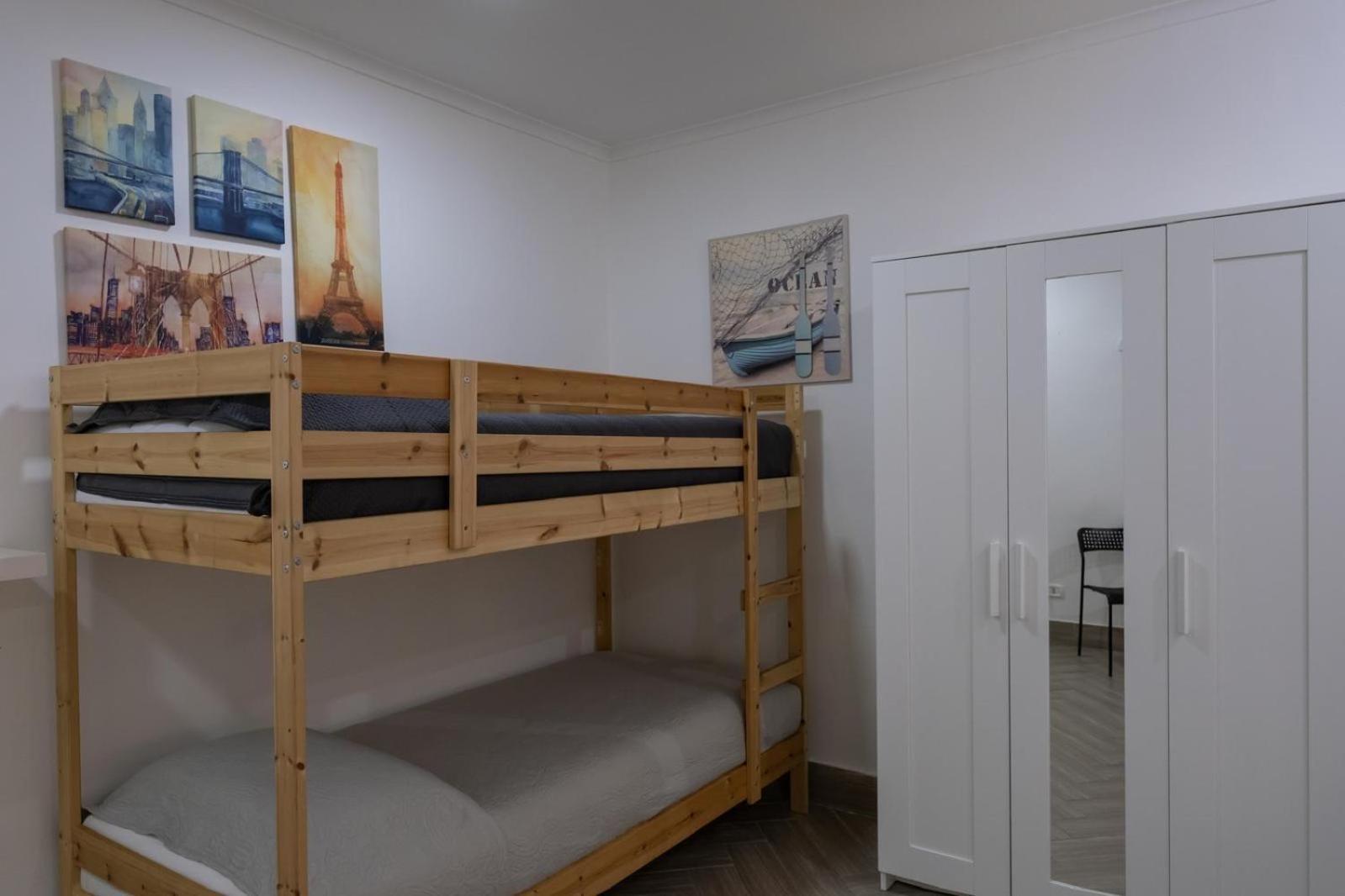 Toledo Road 429 Hotel Napoli Bagian luar foto
