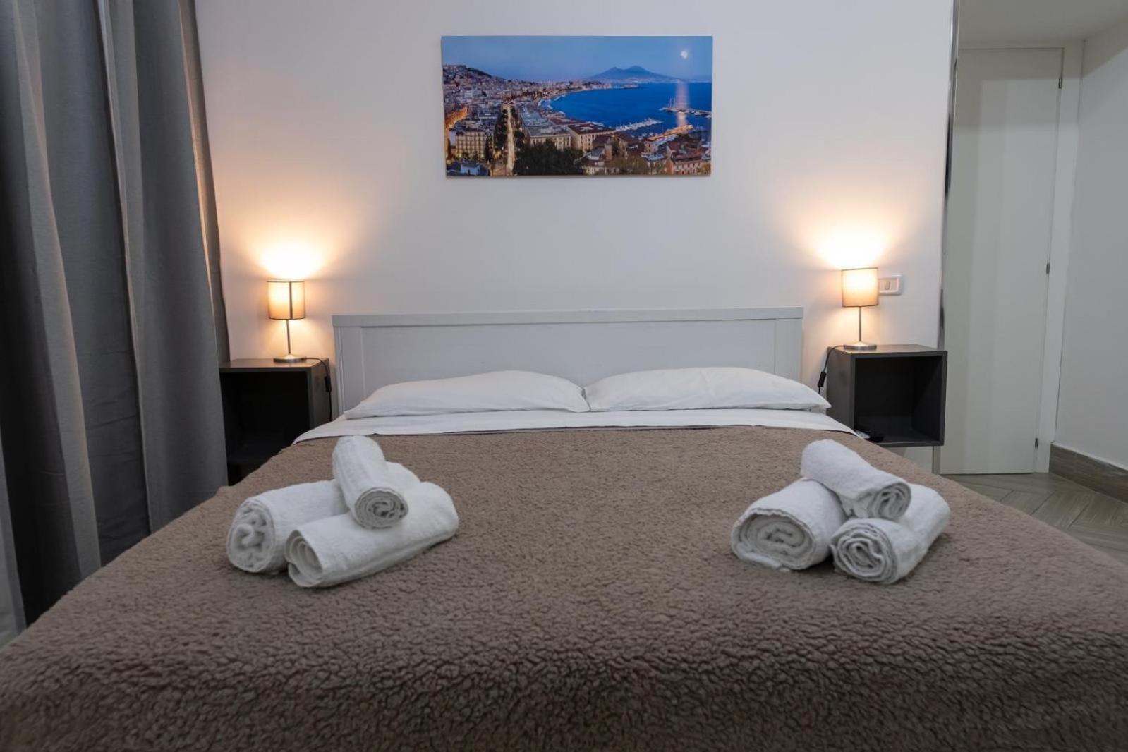 Toledo Road 429 Hotel Napoli Bagian luar foto